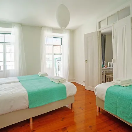 Shortstayflat - New B. Alto Apartmán Lisboa